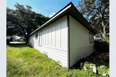 818 Hollywood Avenue, Dallas, TX 75208 - Photo 12