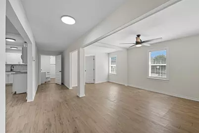 620 S Charles Street, Sherman, TX 75090 - Photo 4