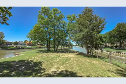 504 Harbor Drive S, Azle, TX 76020 - Photo 24