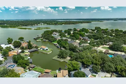 504 Harbor Drive S, Azle, TX 76020 - Photo 16