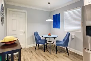 3230 Camelot Dr, Dallas, TX 75229 - Photo 10