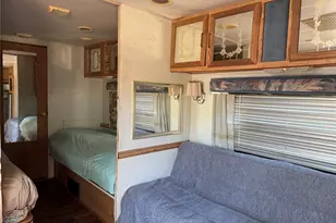 1046 E Owings St, Denison, TX 75021 - Photo 1