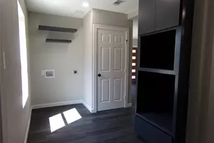 1310 Elmwood Blvd, Dallas, TX 75224 - Photo 10