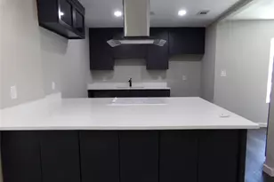 1310 Elmwood Blvd, Dallas, TX 75224 - Photo 6