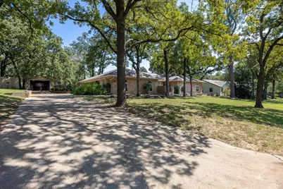 3909 Allendale Street, Colleyville, TX 76034 - Photo 2