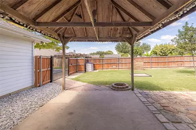 1805 Creek Crossing, Garland, TX 75040 - Photo 34
