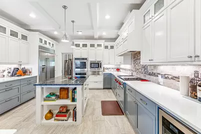 501 Umphress Court, Granbury, TX 76048 - Photo 10