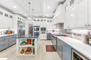 501 Umphress Ct, Granbury, TX 76048 - Photo 10