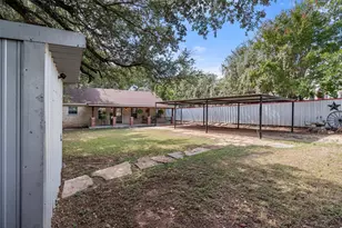 3620 Montgomery, Granbury, TX 76049 - Photo 30