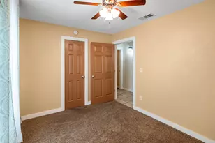 3620 Montgomery, Granbury, TX 76049 - Photo 6