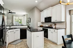 910 Fox Ridge Trail, Prosper, TX 75078 - Photo 4