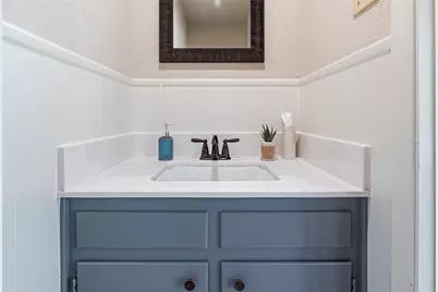 1512 Crestridge Drive, Cleburne, TX 76033 - Photo 8