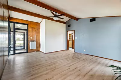 1512 Crestridge Drive, Cleburne, TX 76033 - Photo 10