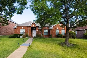 4526 Southampton Blvd, Garland, TX 75043 - Photo 2