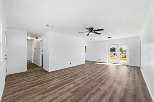 100 W Dilworth, Italy, TX 76651 - Photo 4