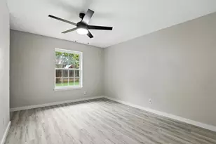 2946 Ridgewood, Grapevine, TX 76051 - Photo 18