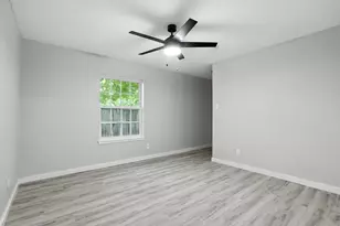 2946 Ridgewood, Grapevine, TX 76051 - Photo 16