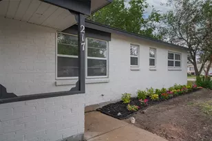 217 Palomino Dr, Saginaw, TX 76179 - Photo 4