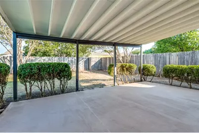 10257 Sweet Gum Street, Dallas, TX 75249 - Photo 24