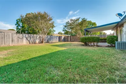 10257 Sweet Gum Street, Dallas, TX 75249 - Photo 28