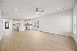 318 Amberville Dr, Red Oak, TX 75154 - Photo 4