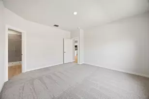 318 Amberville Dr, Red Oak, TX 75154 - Photo 10