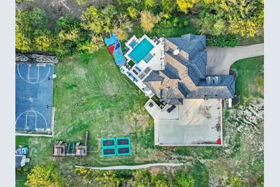 8800 Baltusrol Drive, Flower Mound, TX 75022 - Photo 36