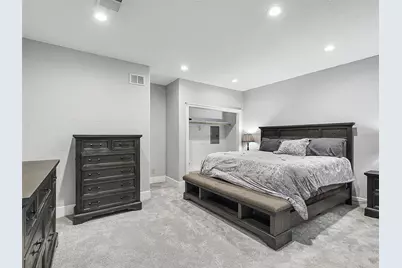 8800 Baltusrol Drive, Flower Mound, TX 75022 - Photo 18