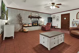 1106 Andy Thomas Rd, Whitewright, TX 75491 - Photo 6