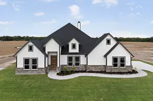 222 Co Rd 4615, Wolfe City, TX 75496 - Photo 2