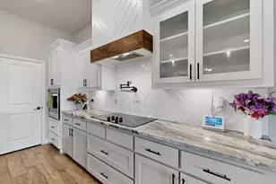 6320 Brookcrest St, Godley, TX 76044 - Photo 12