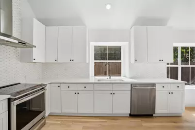 3528 Cottonwood Springs Drive, The Colony, TX 75056 - Photo 4