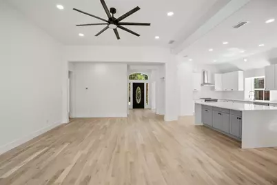 3528 Cottonwood Springs Drive, The Colony, TX 75056 - Photo 6