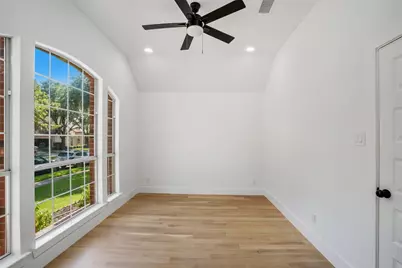 3528 Cottonwood Springs Drive, The Colony, TX 75056 - Photo 10