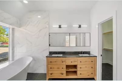 3528 Cottonwood Springs Drive, The Colony, TX 75056 - Photo 8