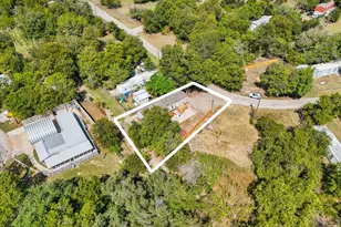 4214 Tejas Trail, Granbury, TX 76048 - Photo 10