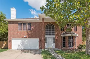 3623 Palmer Ct, Arlington, TX 76014 - Photo 1