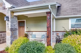 637 Kagen Ct, Burleson, TX 76028 - Photo 6