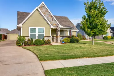 637 Kagen Court, Burleson, TX 76028 - Photo 4