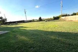 130 Thompson Cir, Lorena, TX 76655 - Photo 22