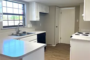 130 Thompson Cir, Lorena, TX 76655 - Photo 6