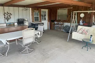 615 N Harvey St, Breckenridge, TX 76424 - Photo 8