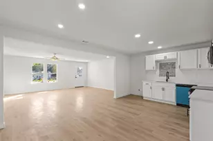 9625 Homeplace Dr, Dallas, TX 75217 - Photo 10