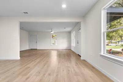 3618 Reese Drive, Dallas, TX 75210 - Photo 8