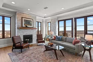 501 Samuels Ave, Fort Worth, TX 76102 - Photo 1