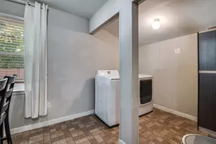 1309 Woodcrest Dr, Mesquite, TX 75149 - Photo 10