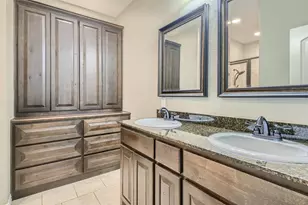 204 W Patton Ave, Alvarado, TX 76009 - Photo 10