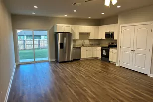 3825 Skylane Ave, Corsicana, TX 75110 - Photo 8