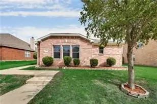 2112 Pecan Creek Dr, Mesquite, TX 75181 - Photo 1