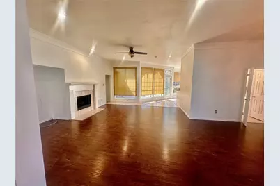 4621 Lakepointe Avenue, Rowlett, TX 75088 - Photo 4